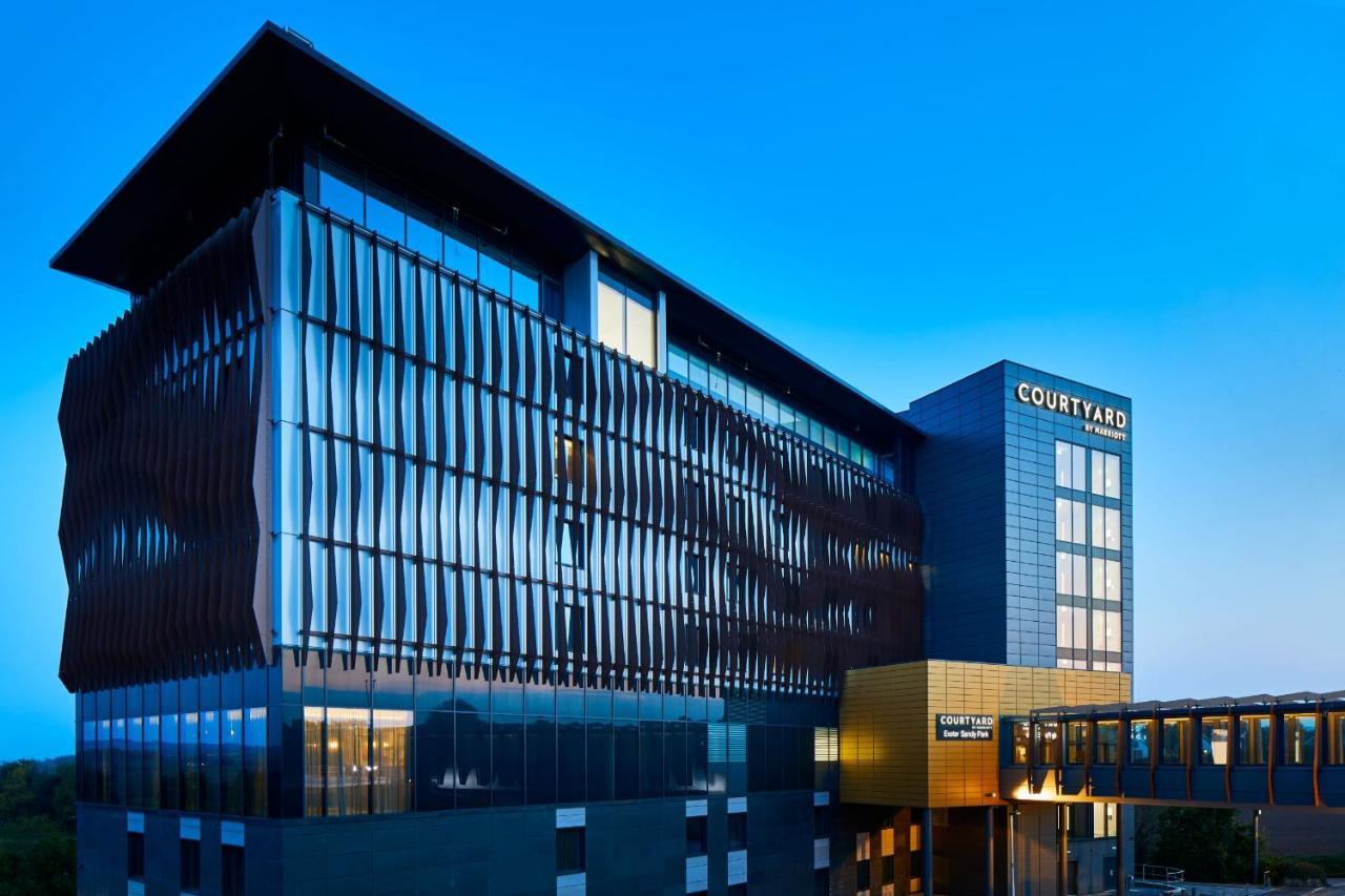 Courtyard By Marriott Exeter Sandy Park Exterior foto