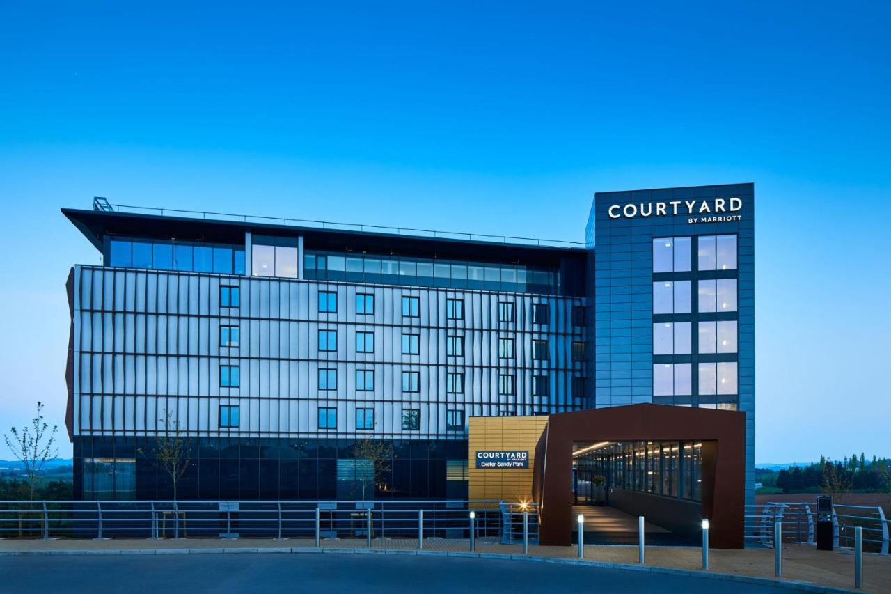 Courtyard By Marriott Exeter Sandy Park Exterior foto