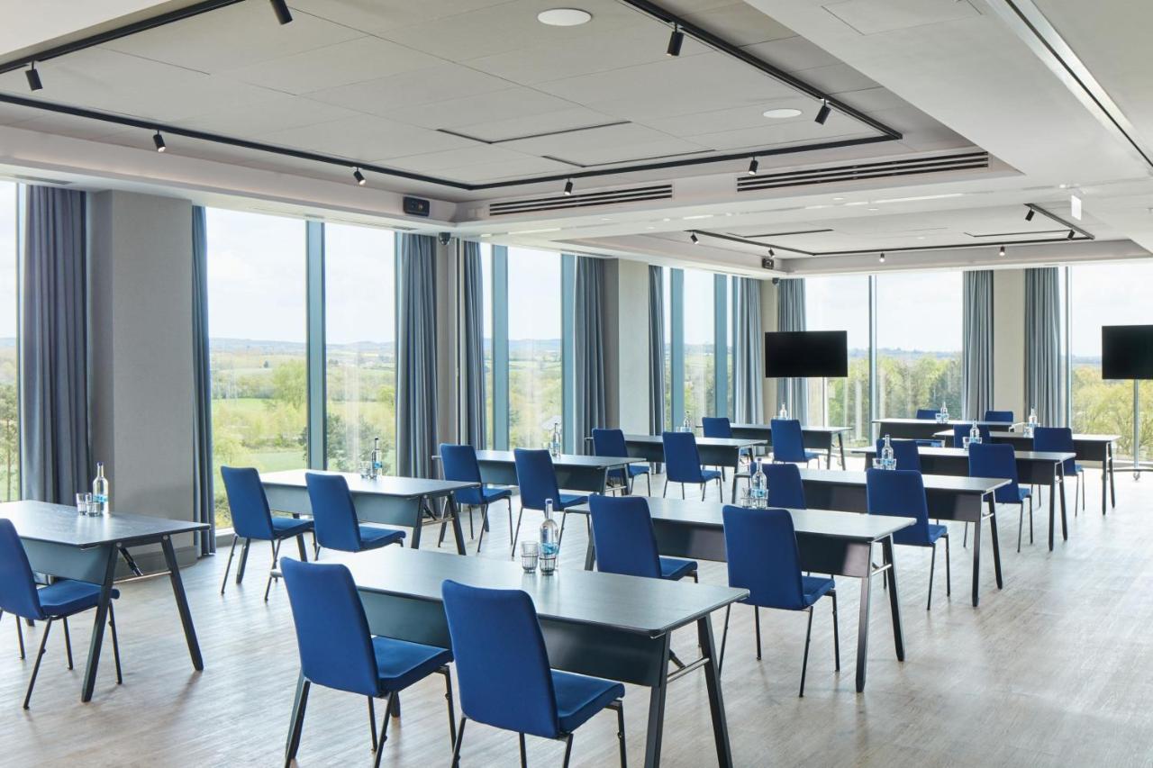 Courtyard By Marriott Exeter Sandy Park Exterior foto